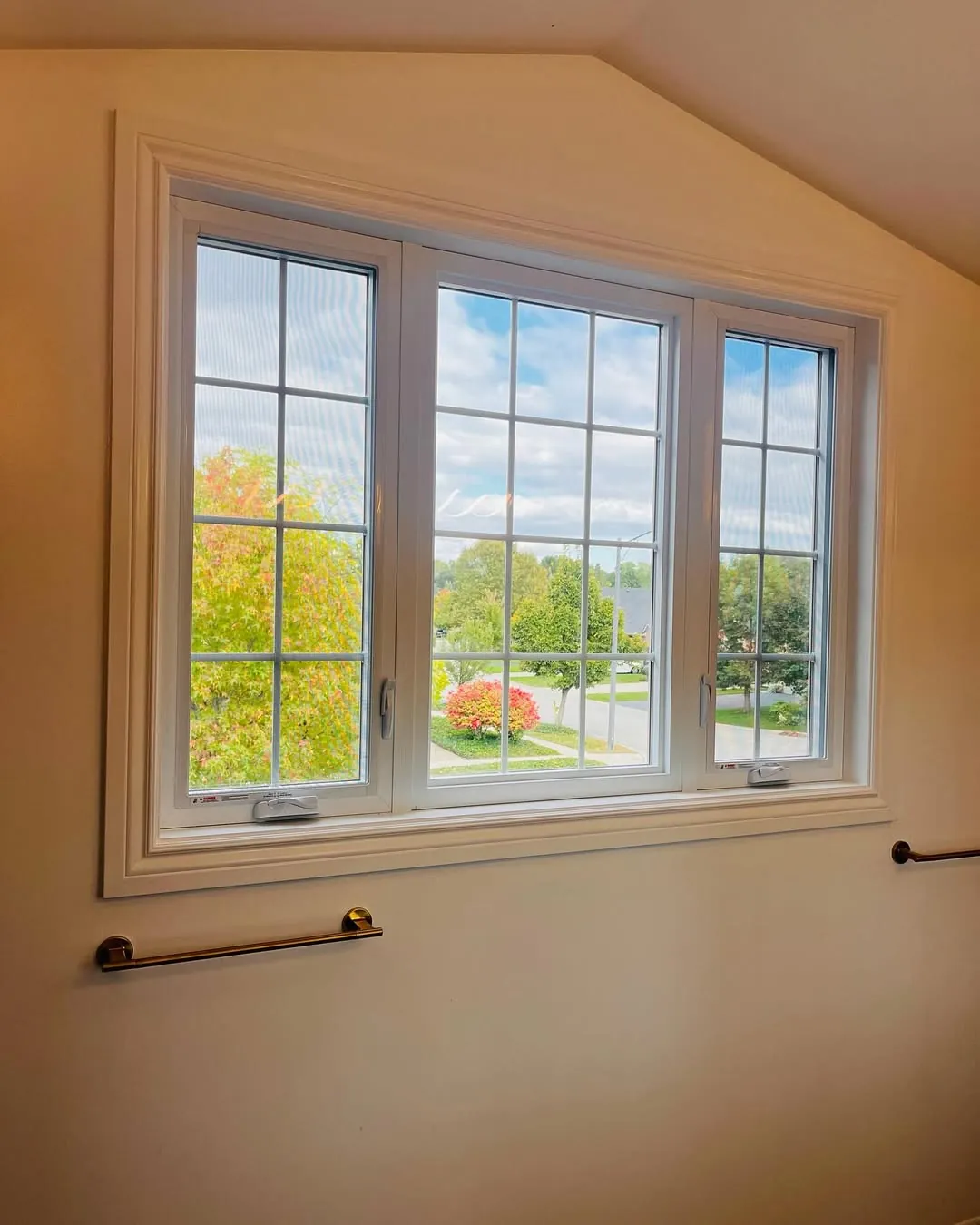 Window Replacement & Upgrade - Old Window - Before